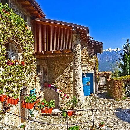 Apartament Rustico Colonna House By Gardadomusmea Vesio Zewnętrze zdjęcie