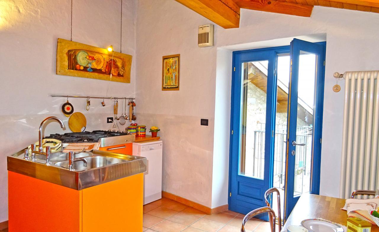 Apartament Rustico Colonna House By Gardadomusmea Vesio Zewnętrze zdjęcie