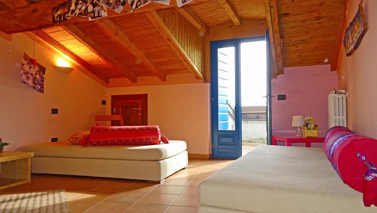 Apartament Rustico Colonna House By Gardadomusmea Vesio Zewnętrze zdjęcie